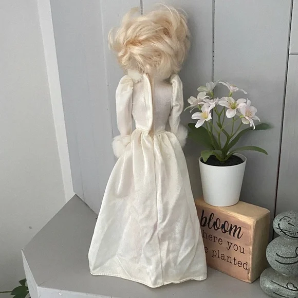 1966 Mattel Barbie Doll Dancer with thick blonde short hair elegant - Picture 3 of 8